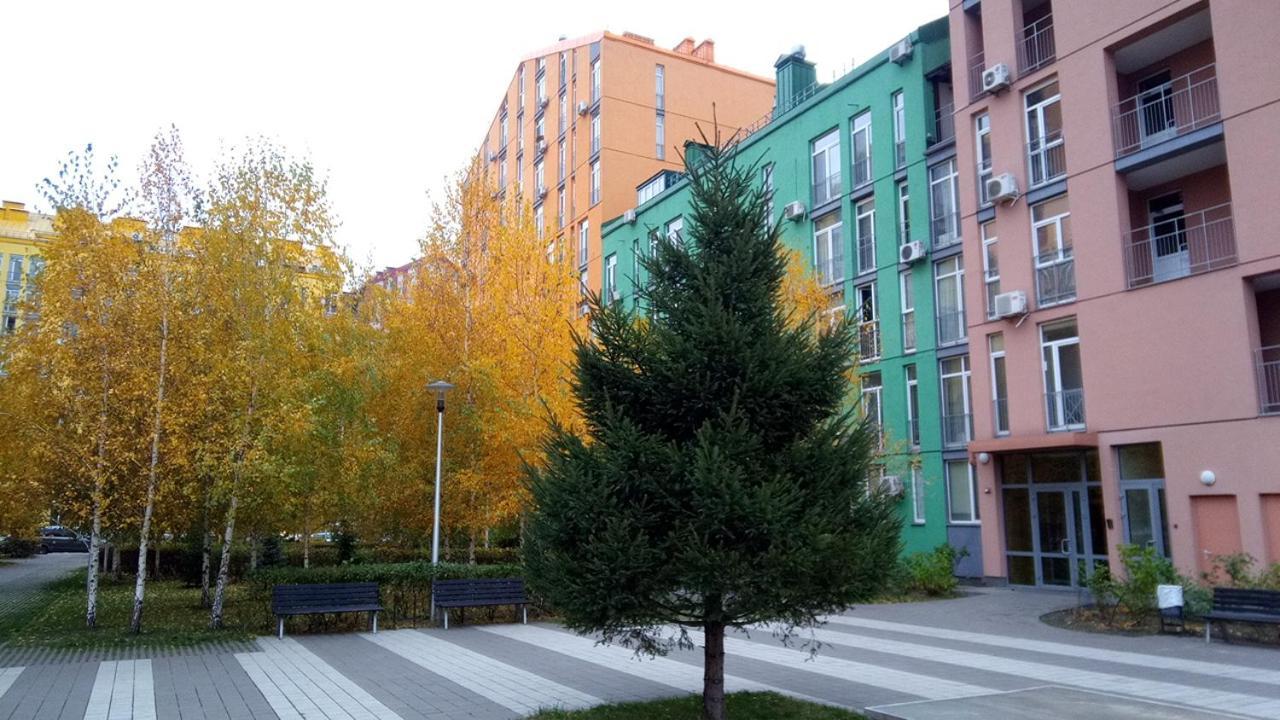 Loft Studio Apartment In The Gated Residential Complex Comfort Town Кт-05 基輔 外观 照片